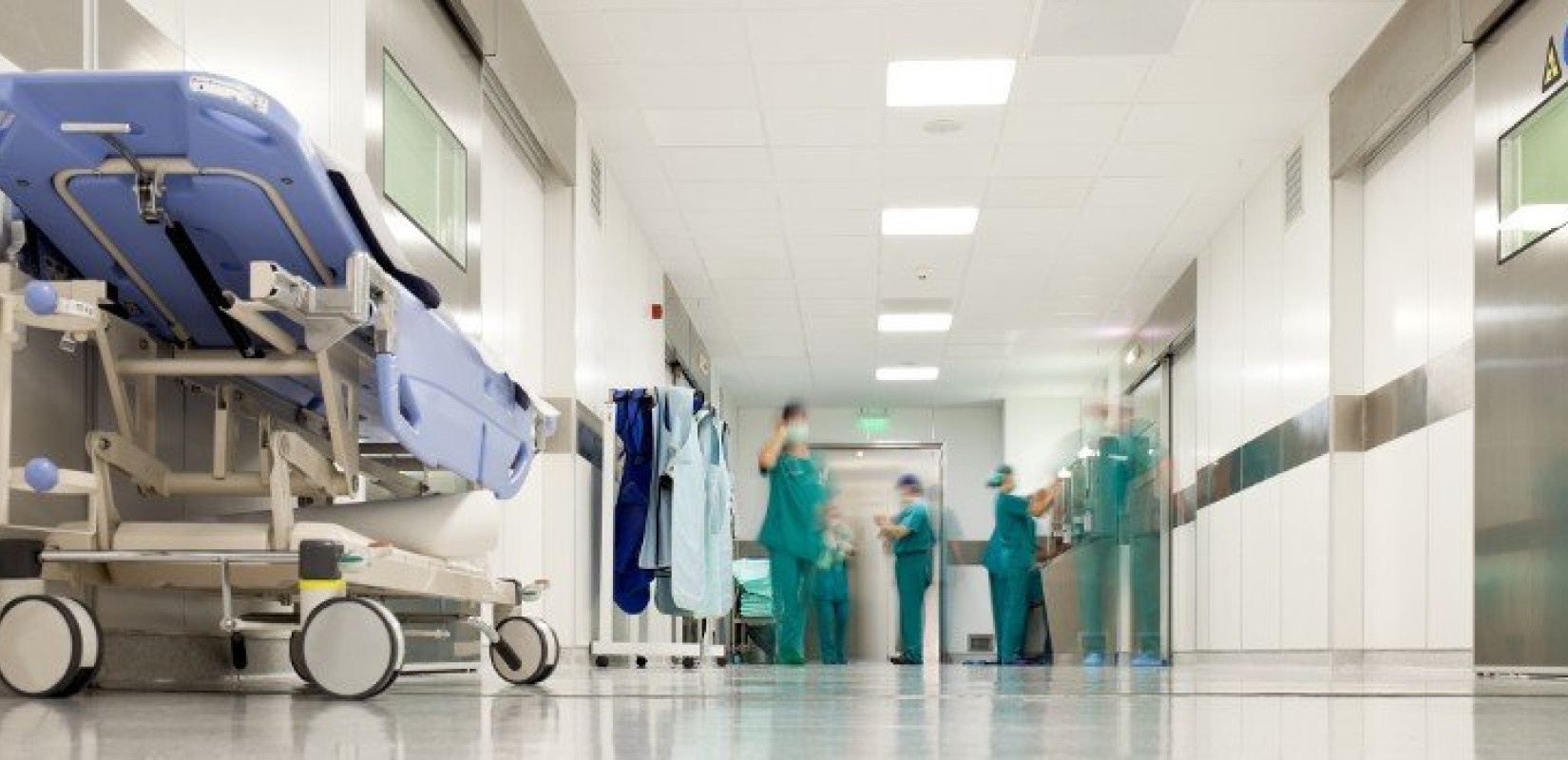 Τρίκαλα: Έψαχναν ασθενή στο νοσοκομείο και τον βρήκαν νεκρό στην τουαλέτα