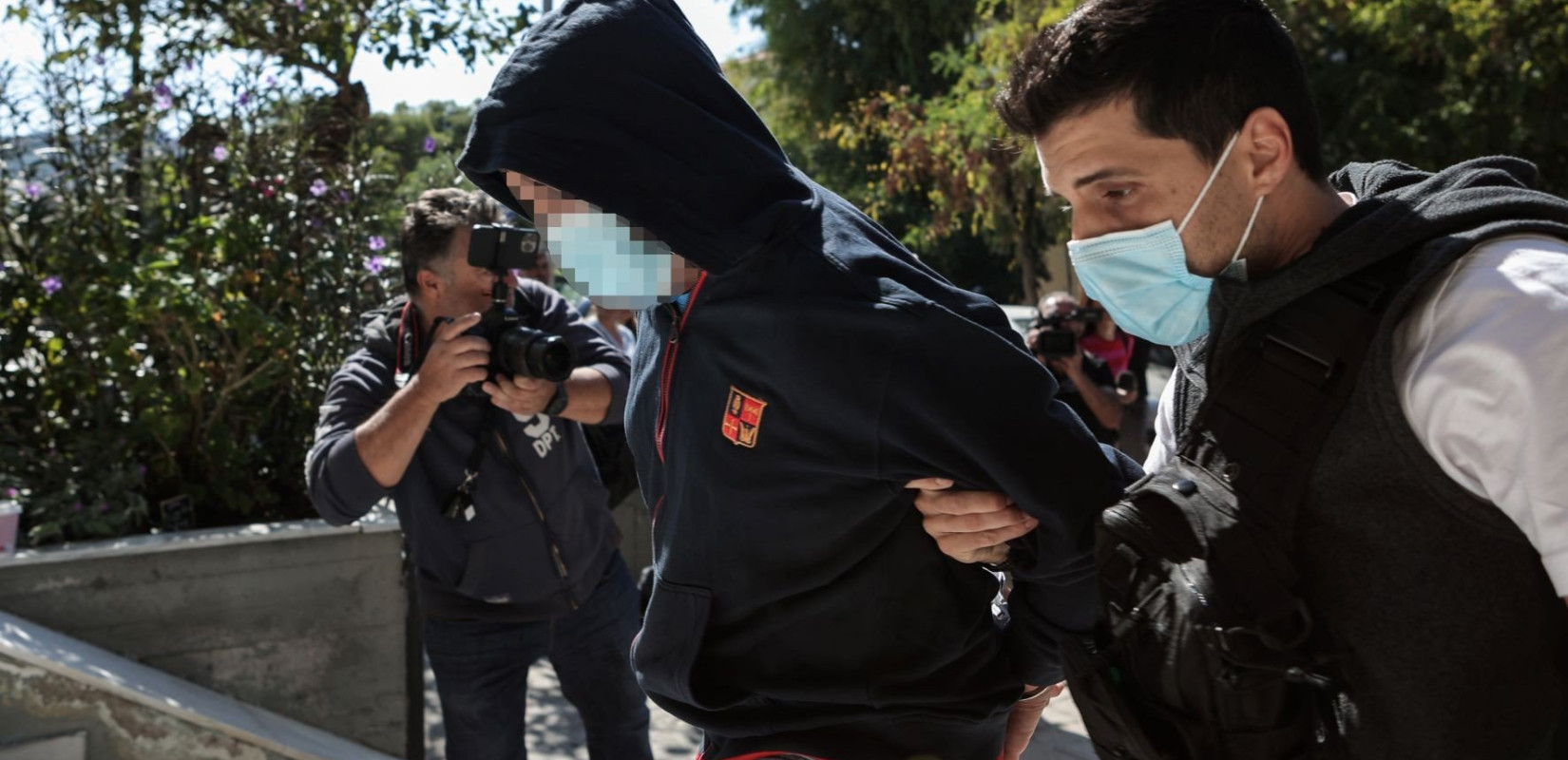 Υπόθεση 12χρονης: Παιδόφιλοι πλήρωναν 25 ευρώ για μία άσεμνη φωτογραφία της