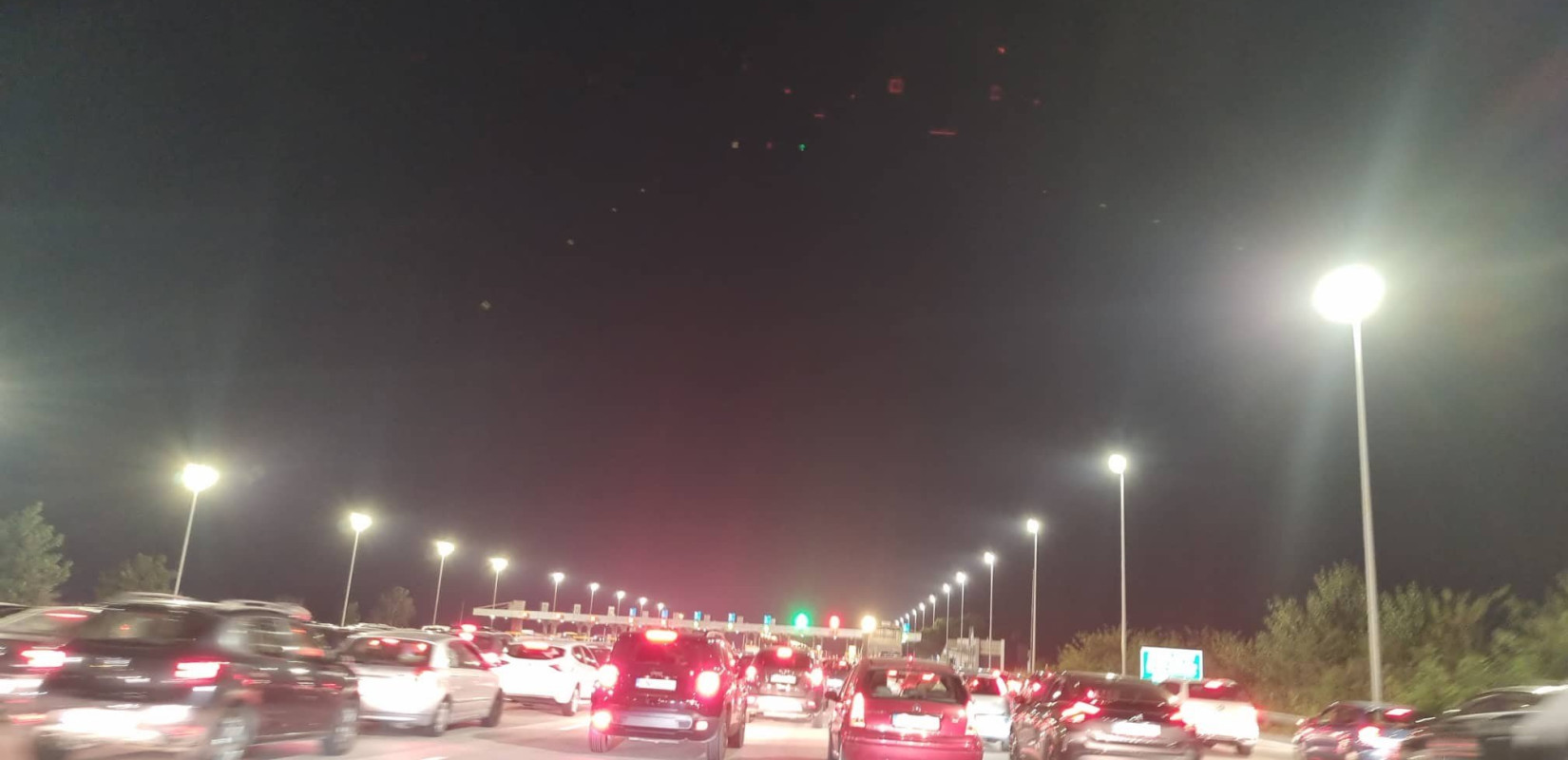 Με προβλήματα η επιστροφή από Πιερία στη Θεσσαλονίκη - Ουρές και στα διόδια Μαλγάρων