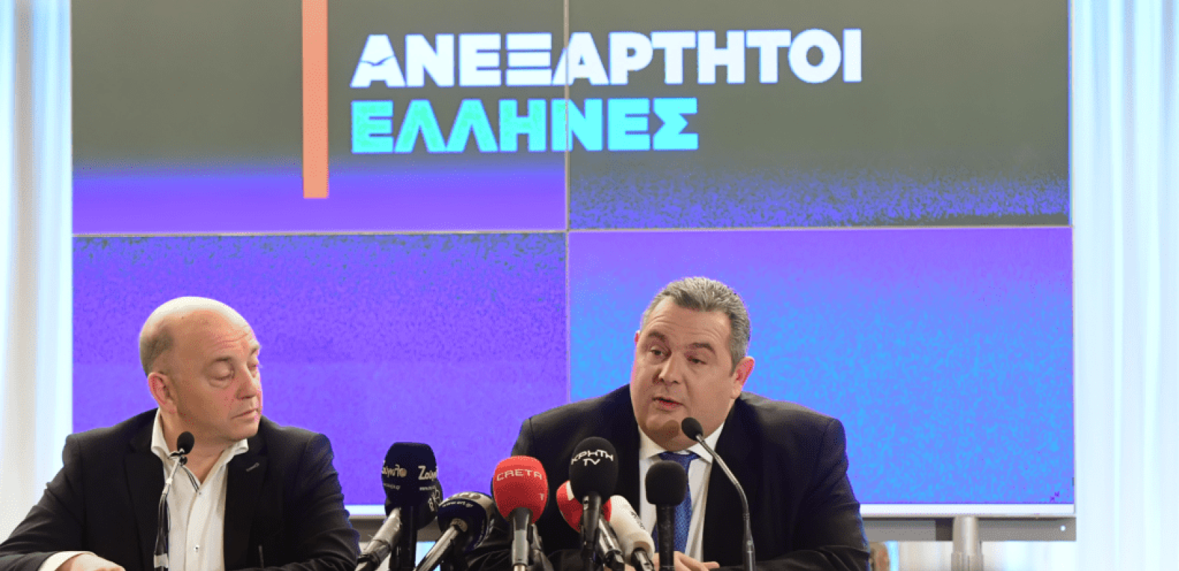 "Αν ο Μητσοτάκης πει πως δεν υπάρχει καμία λύση με τον όρο 'Μακεδονία' υπογράφω πρόταση μομφής" είπε ο Πάνος Καμμένος