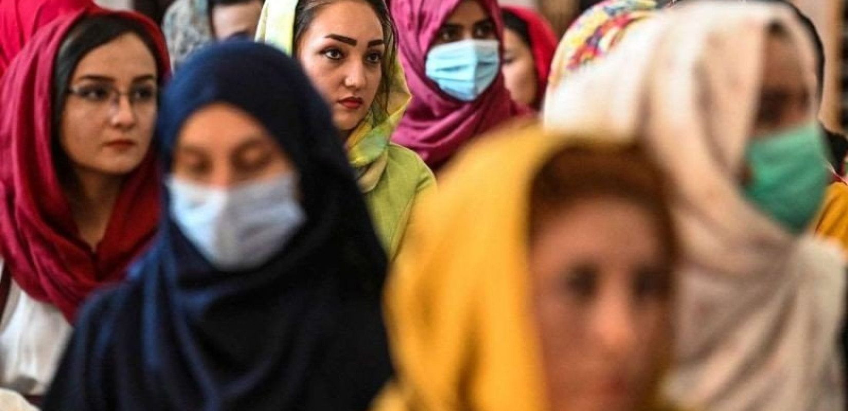 Στον μεσαίωνα των Ταλιμπάν οι Αφγανές: Απαγορεύτηκε η είσοδος γυναικών σε πάρκα και κήπους στην Καμπούλ