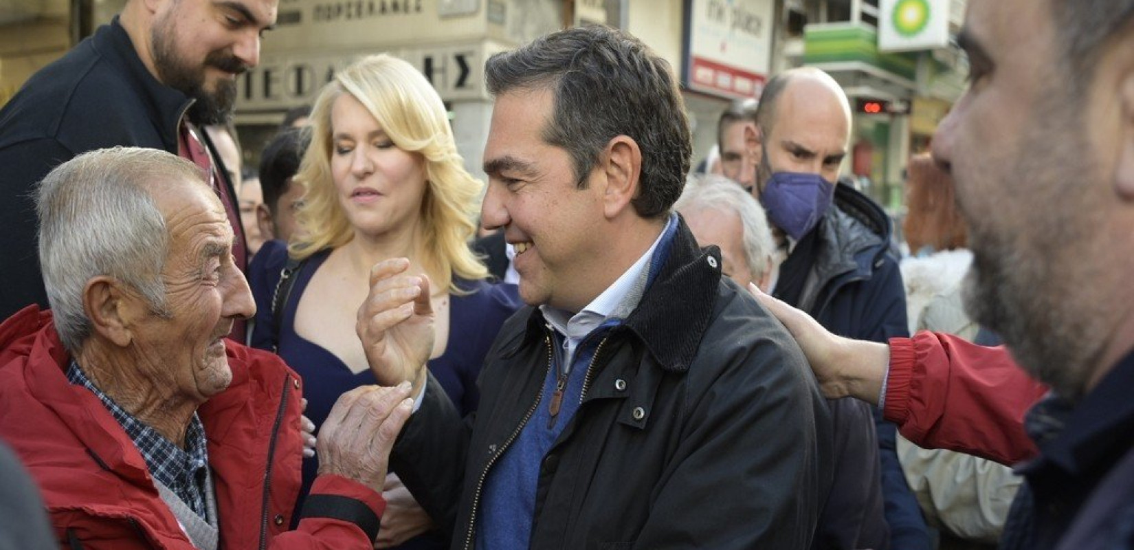 Αλ. Τσίπρας από Έδεσσα: Με τις ύβρεις και τις εξυπνάδες Mητσοτάκη ούτε η τιμή του ρεύματος μειώνεται, ούτε η ακρίβεια πέφτει