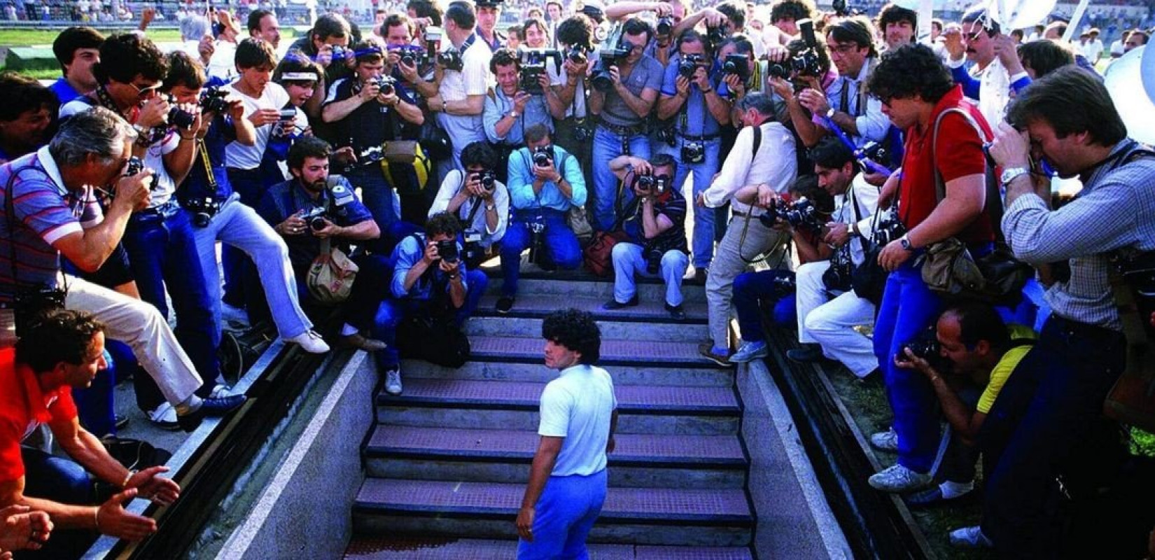 «Ho visto Maradona»: Ένα τραγούδι των Ναπολιτάνων για τον Ντιέγκο (βίντεο)