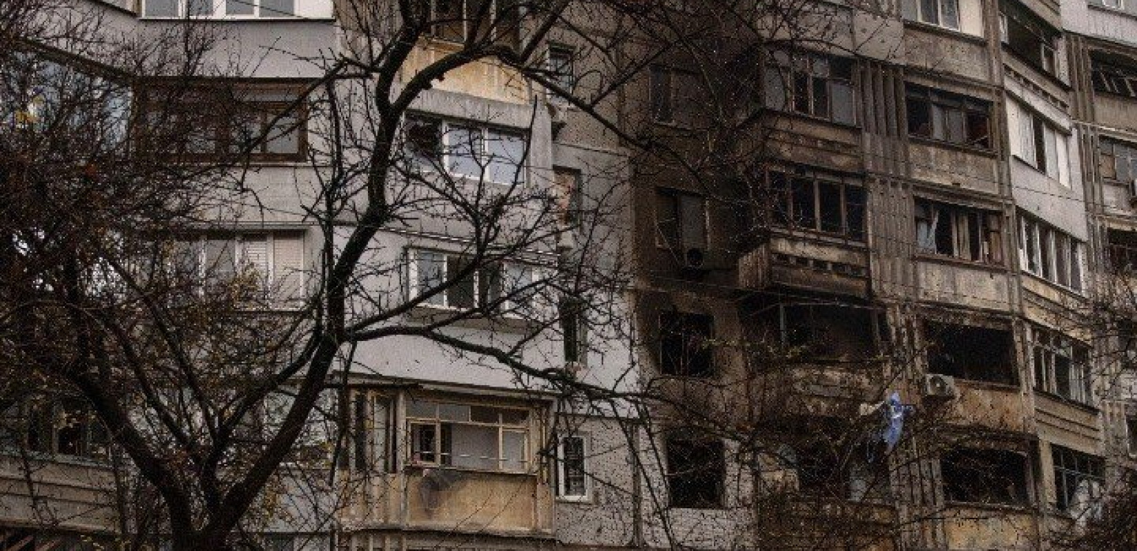 Ουκρανία: 15 άμαχοι νεκροί σε ρωσικό βομβαρδισμό στη Χερσώνα