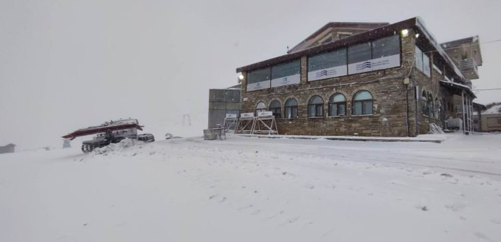 Το άνοιγμα των χιονοδρομικών κέντρων συμβάλλει στην τόνωση του ορεινού τουρισμού