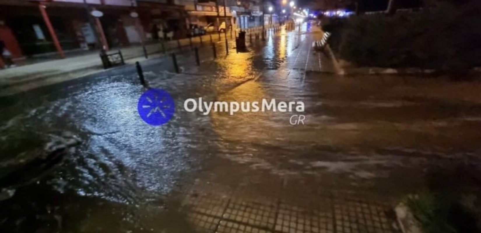 Παραλία Κατερίνης: Ο νέος πεζόδρομος σε... πλημμυροπεριπέτειες! (βίντεο, φωτ.)