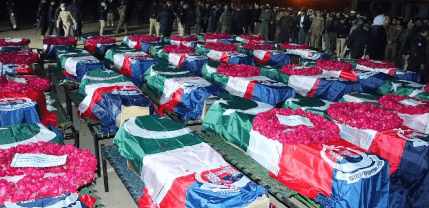 Πακιστάν: Με στολή αστυνομικού ο βομβιστής που αιματοκύλισε την Πεσαβάρ