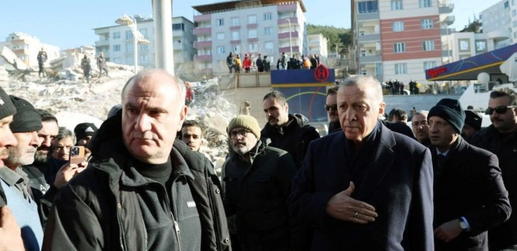 Τουρκία: Ο Ερντογάν υποσχέθηκε 200.000 πολυκατοικίες σε 11 σεισμόπληκτες περιοχές