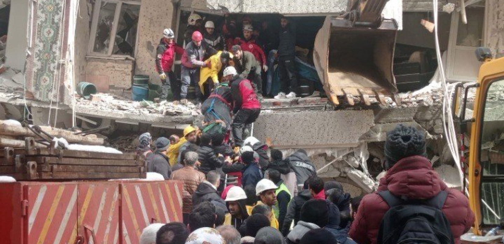 Στην Κύπρο μαζεύουν ανθρωπιστική βοήθεια για σεισμόπληκτους σε Τουρκία και Συρία