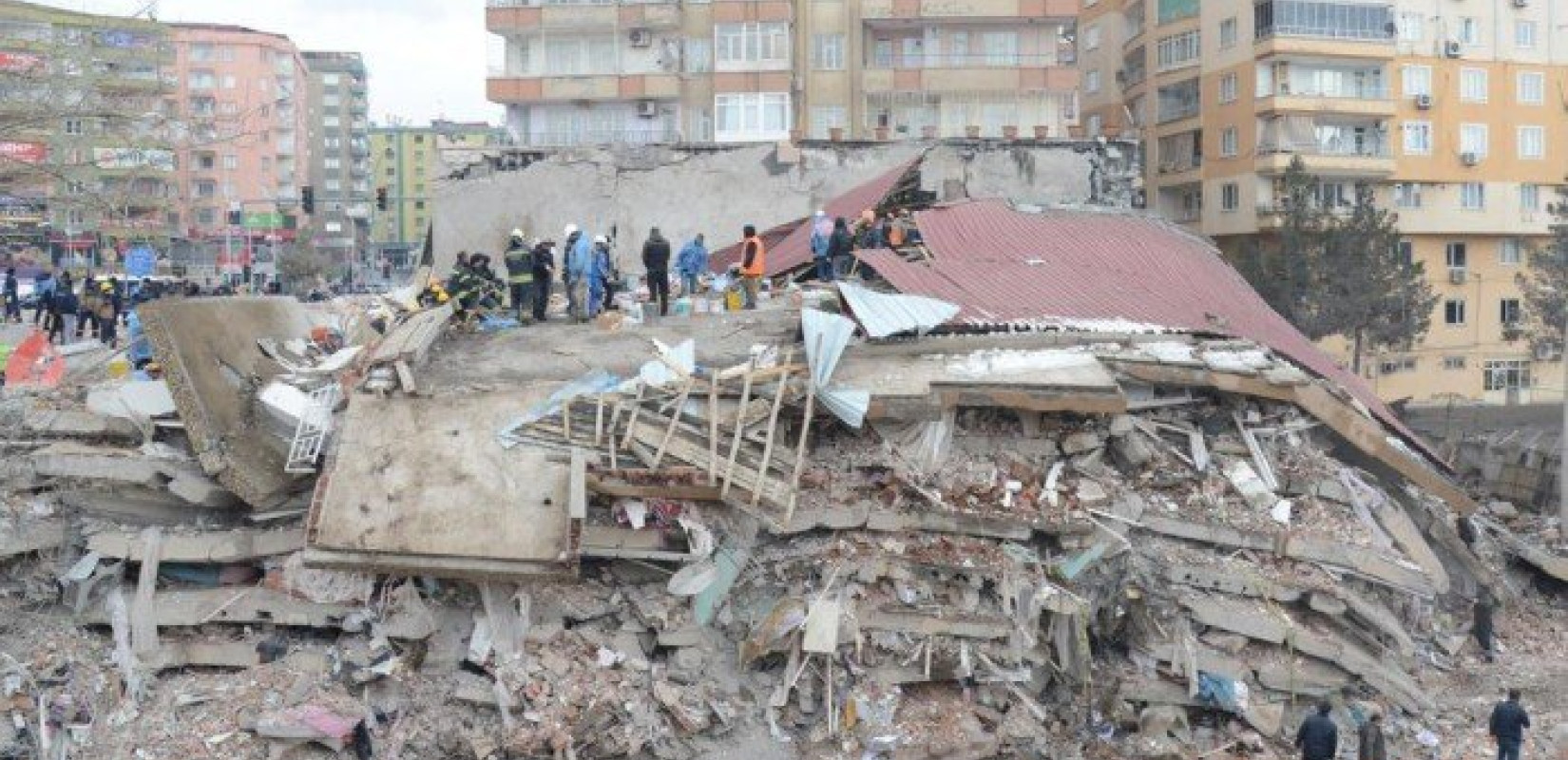 Φονικός σεισμός: Περισσότεροι από 25.000 άνθρωποι σκοτώθηκαν σε Τουρκία και Συρία