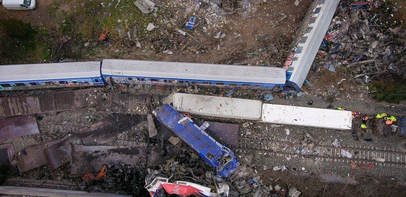 Τέμπη: Παραδόθηκε το πόρισμα της Πυροσβεστικής - Τι αναφέρει για το φορτίο στην εμπορική αμαξοστοιχία