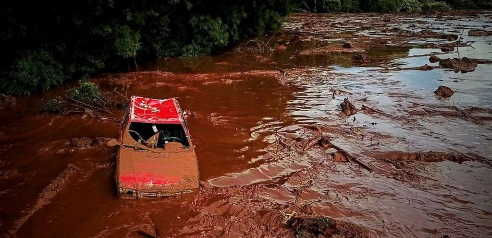 Νέος συναγερμός στη Βραζιλία για κατάρρευση φράγματος