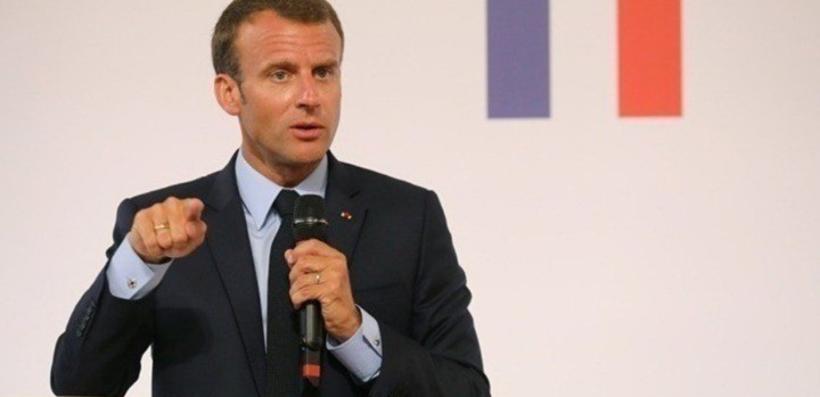 Γαλλία: Ο Μακρόν "δεν αναγνωρίζει" τους πραξικοπηματίες του Νίγηρα 