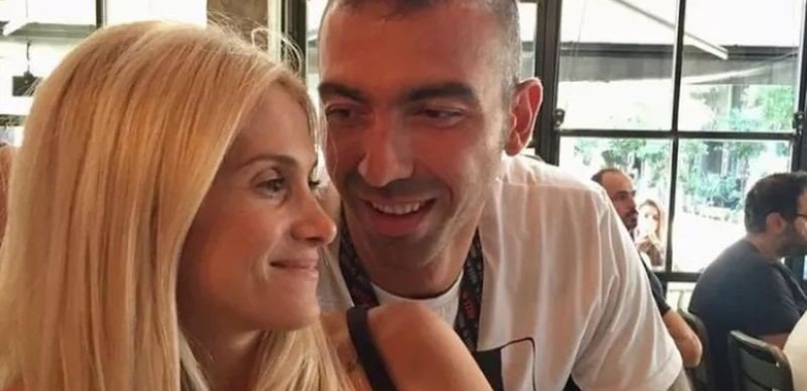 Δώρα Τσαμπάζη: «Μεγάλη Παρασκευή… έξι μήνες χωρίς εσένα» - Πρώτο Πάσχα χωρίς τον σύζυγό της Αλέξανδρο Νικολαΐδη 