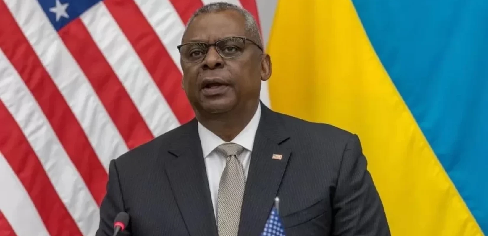 Στην Ουκρανία ο Υπουργός Άμυνας των ΗΠΑ