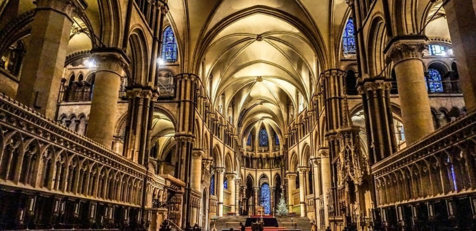 «Τόποι λατρείας» ξεδιπλώνονται στην έκθεση φωτογραφίας της "Out of Focus" (φωτ.)