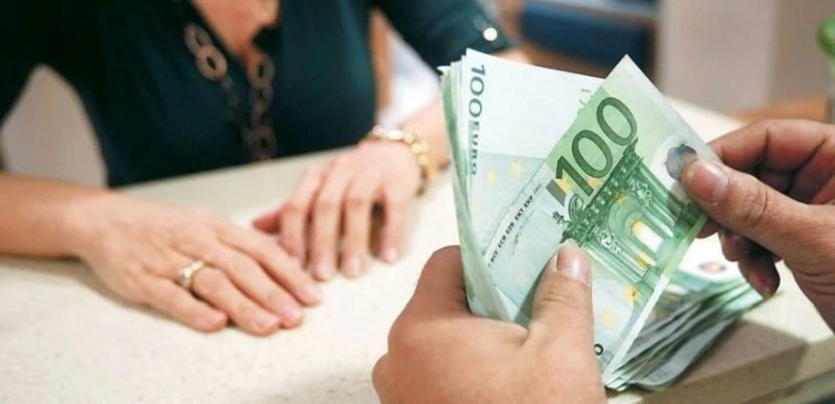 Αδιανόητο: Έβαλαν λάθος αναδρομικά σε συνταξιούχο από το Διδυμότειχο και της τα ζητούν πίσω με... τόκο (βίντεο)