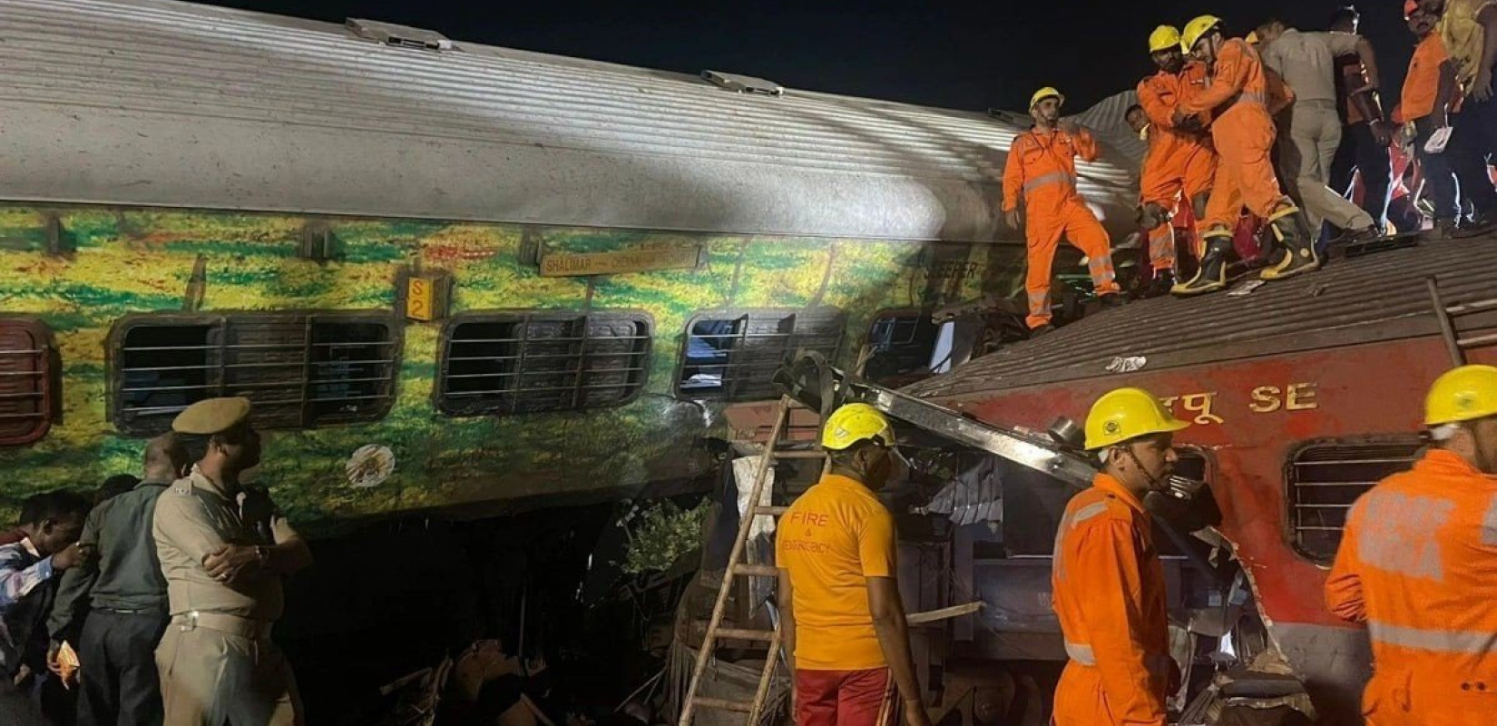 Δραματικές περιγραφές των επιβατών για το σιδηροδρομικό δυστύχημα (βίντεο)