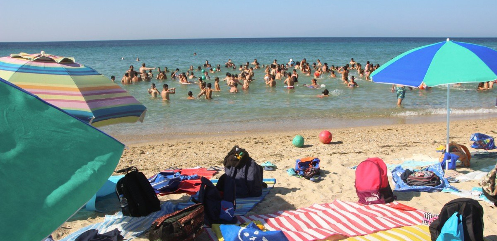 Τα παιδιά του δήμου Νεάπολης-Συκεών πηγαίνουν και φέτος για μπάνια στη Χαλκιδική