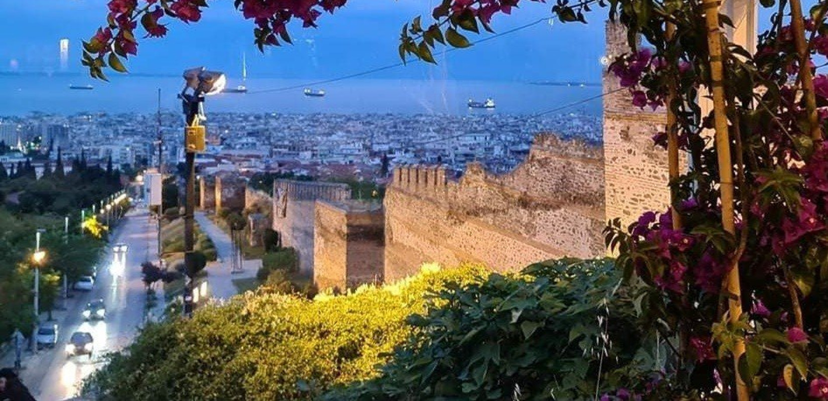 Θεσσαλονίκη - Anopolis Festival: Μαγικές μουσικές βραδιές στα στενά και τις πλατείες της Άνω Πόλης