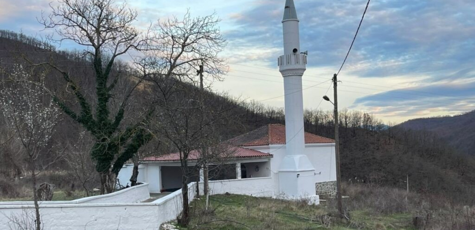 Ξάνθη: Στον εισαγγελέα οδηγείται 64χρονος Γάλλος που έσκισε το Κοράνι σε τζαμί των Θερμών