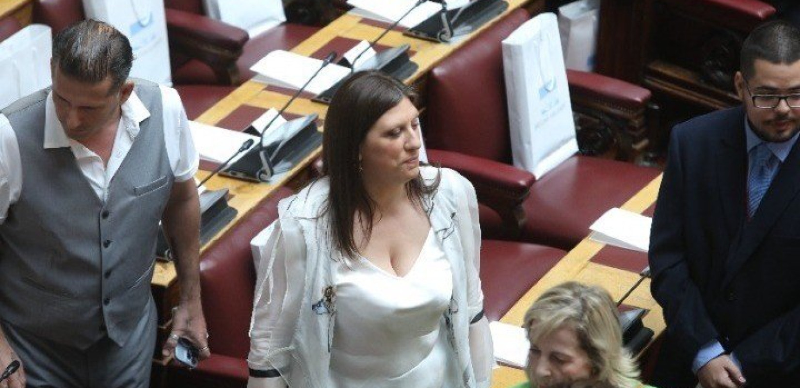 Ζ. Κωνσταντοπούλου: «Τώρα, όλοι καταλαβαίνουν τι σημαίνει 6 βουλευτές να δίνουν τη μάχη μέσα στη Βουλή»