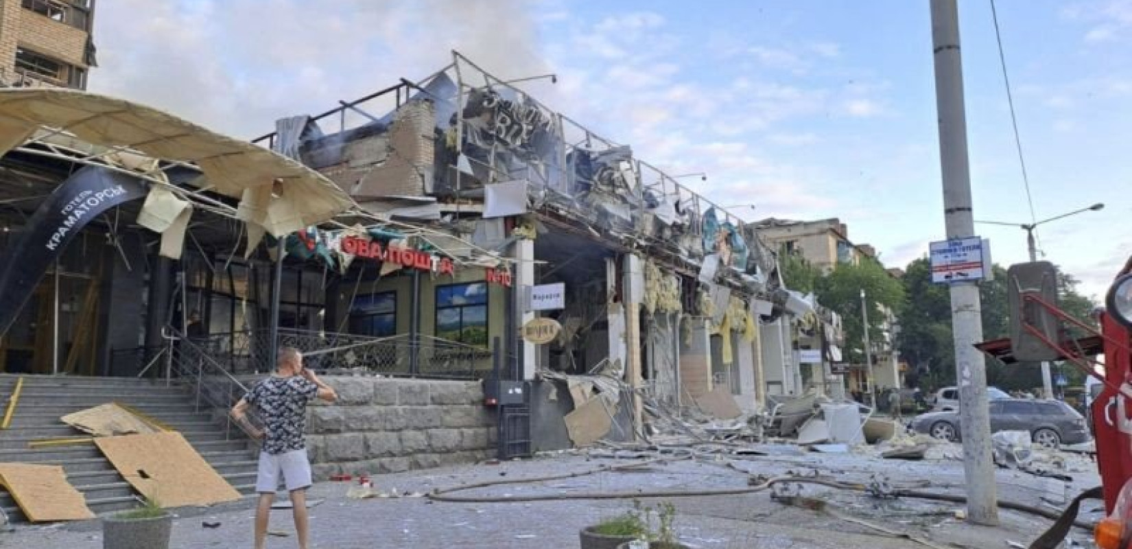 Ουκρανία: Νέος απολογισμός από το πυραυλικό πλήγμα σε εστιατόριο στην Κραματόρσκ - 8 νεκροί, 56 τραυματίες