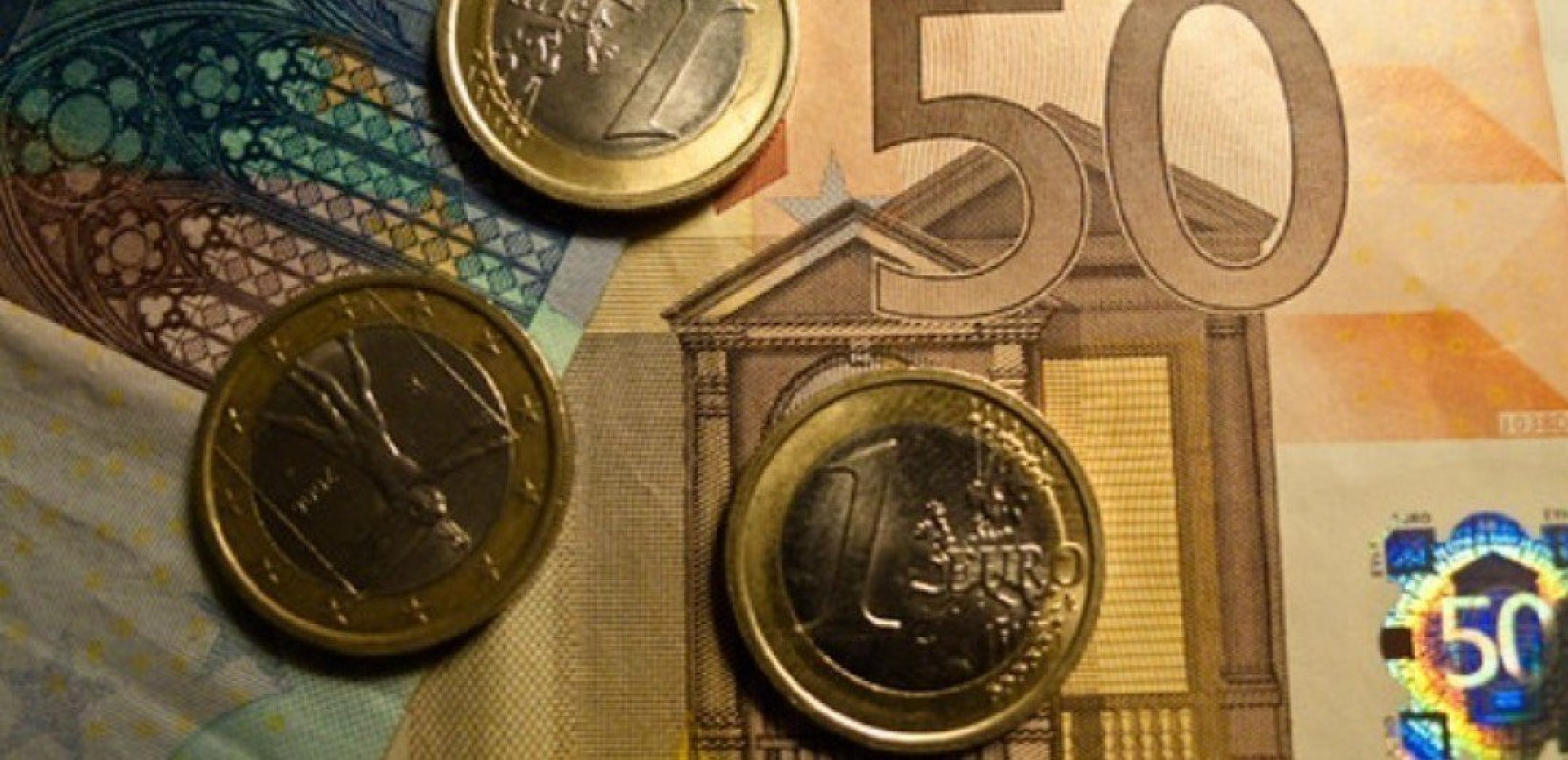 Έρευνα ΙΜΕ ΓΣΕΒΕΕ: Για 6 στα 10 νοικοκυριά το μηνιαίο εισόδημά τους επαρκεί για 19 ημέρες