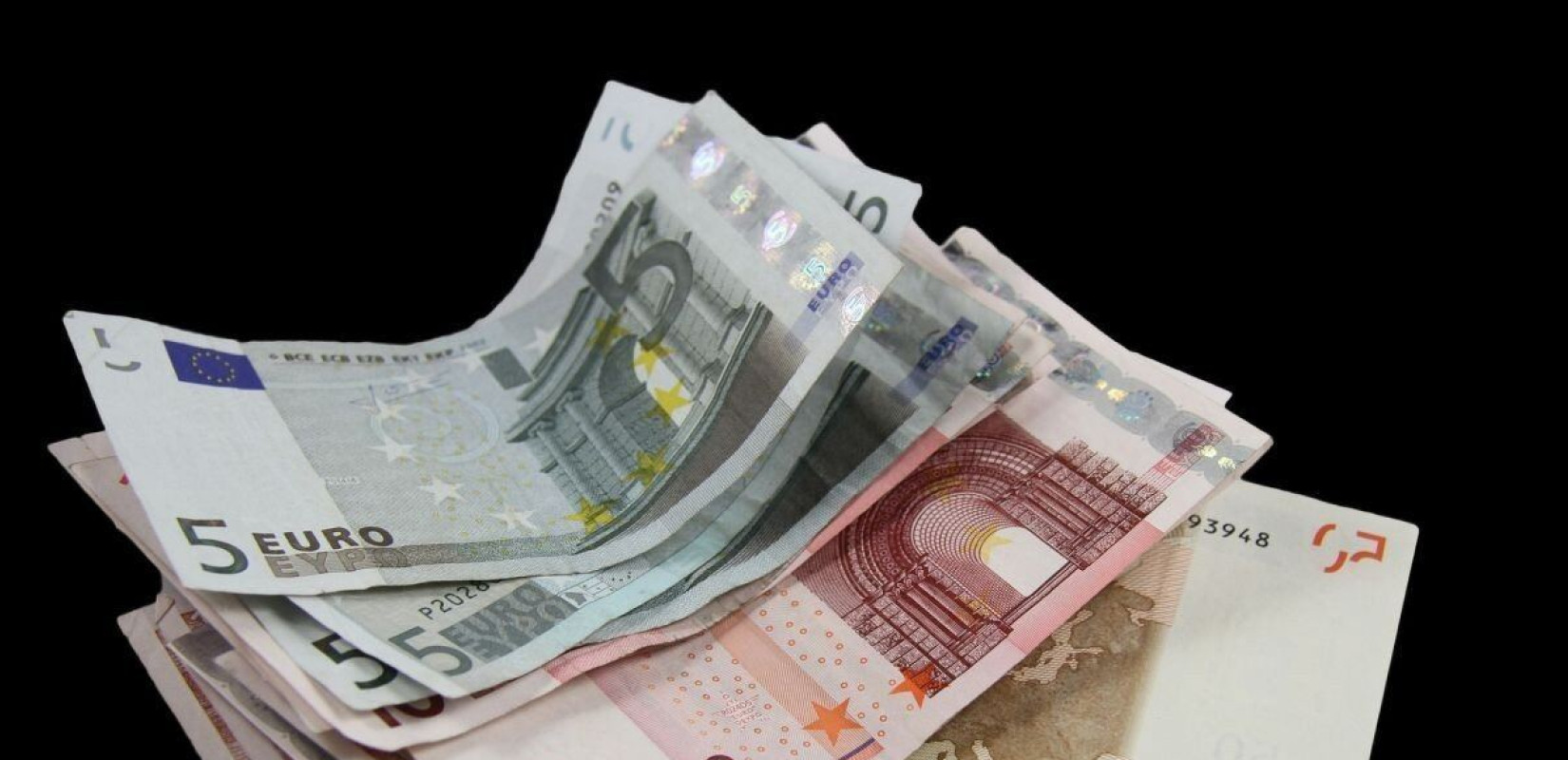 Σε ποιους επαγγελματικούς κλάδους οι αυξήσεις μισθών από το 2019 ξεπερνούν το 40%