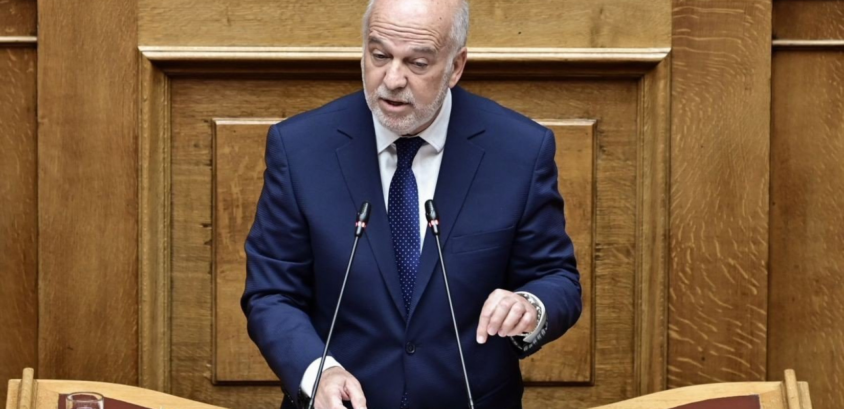 Υπ. Δικαιοσύνης: Η παραγραφή για τα αδικήματα των υπουργών θα είναι ίδια με των πολιτών - Όχι στην παρένθετη μητέρα για τα ομόφυλα ζευγάρια