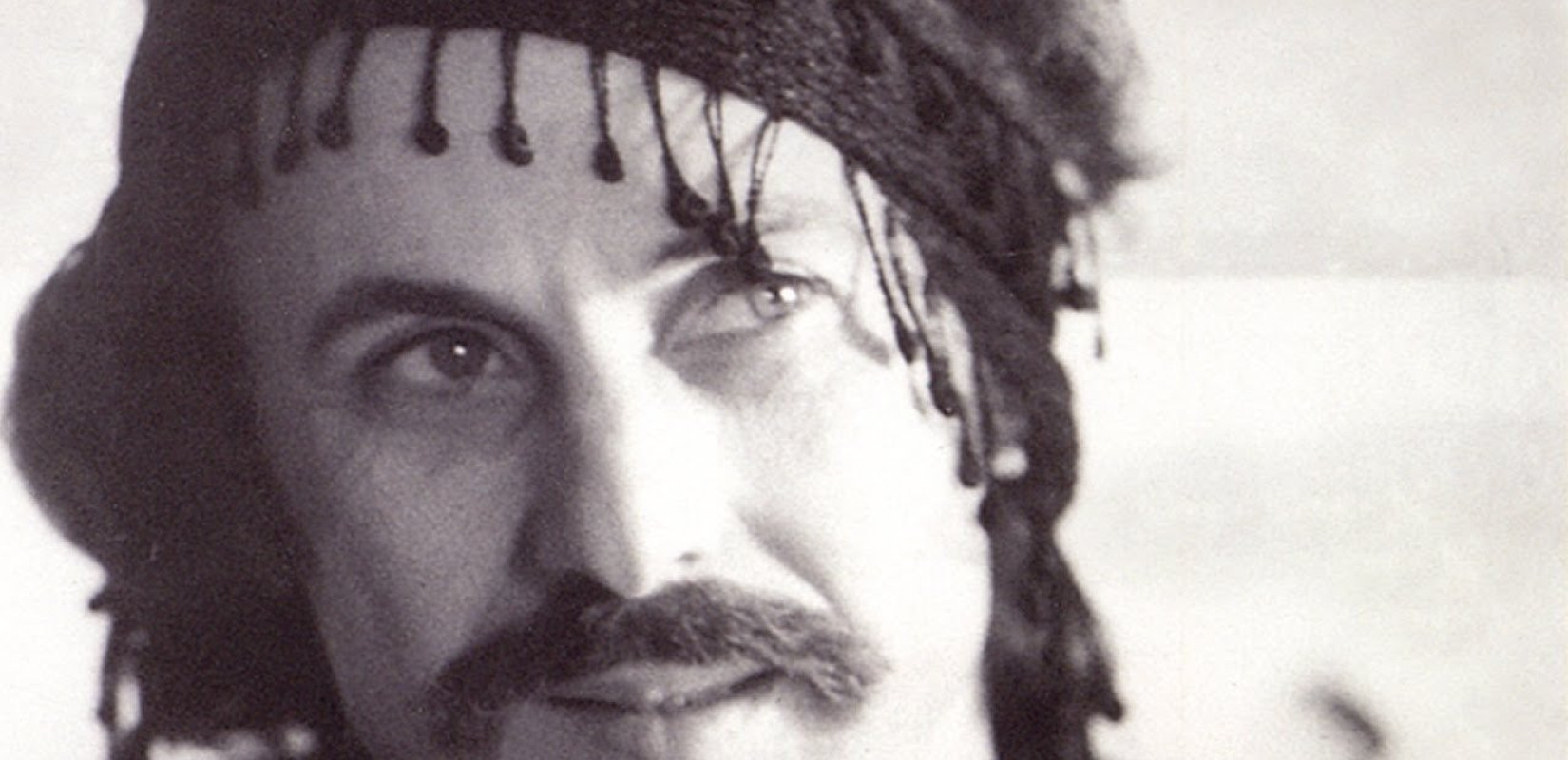 Ηράκλειο: Αποκεφάλισαν την προτομή του Νίκου Ξυλούρη στο κέντρο της πόλης