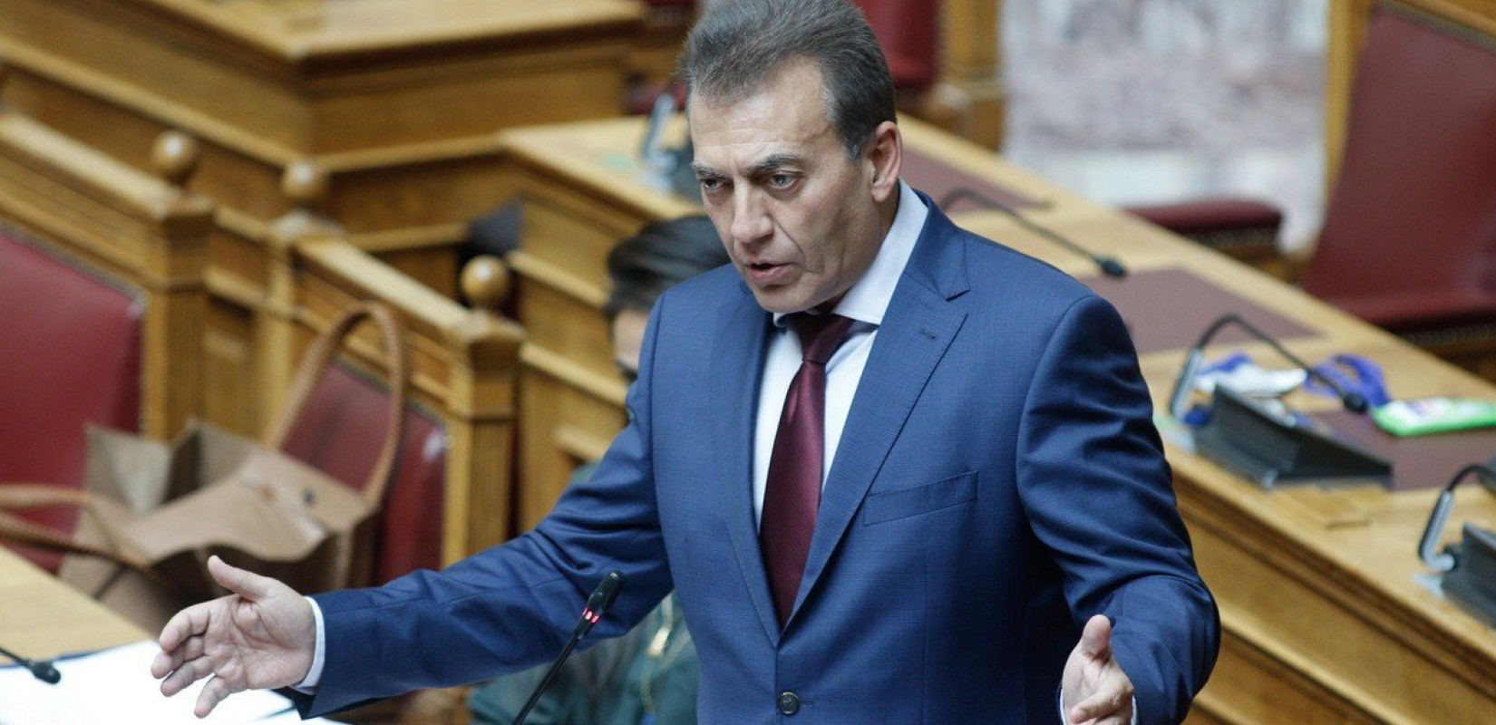 Βρούτσης: «Με το νέο νομοσχέδιο θα ξέρουμε ποιος μπαίνει και ποιος βγαίνει στο γήπεδο»