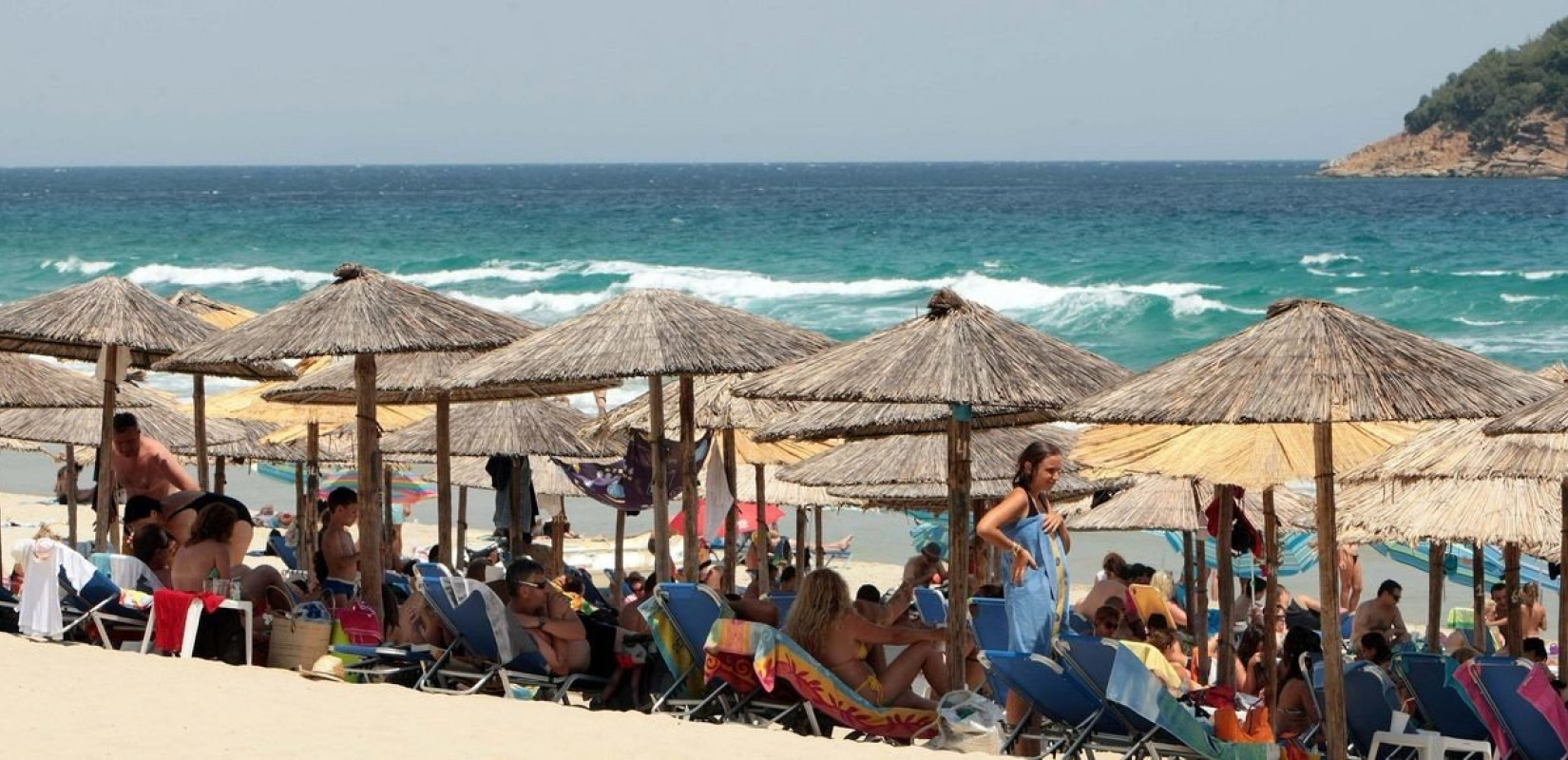 Και στη Θάσο το «Κίνημα της πετσέτας» - Φουντώνουν οι αντιδράσεις των πολιτών