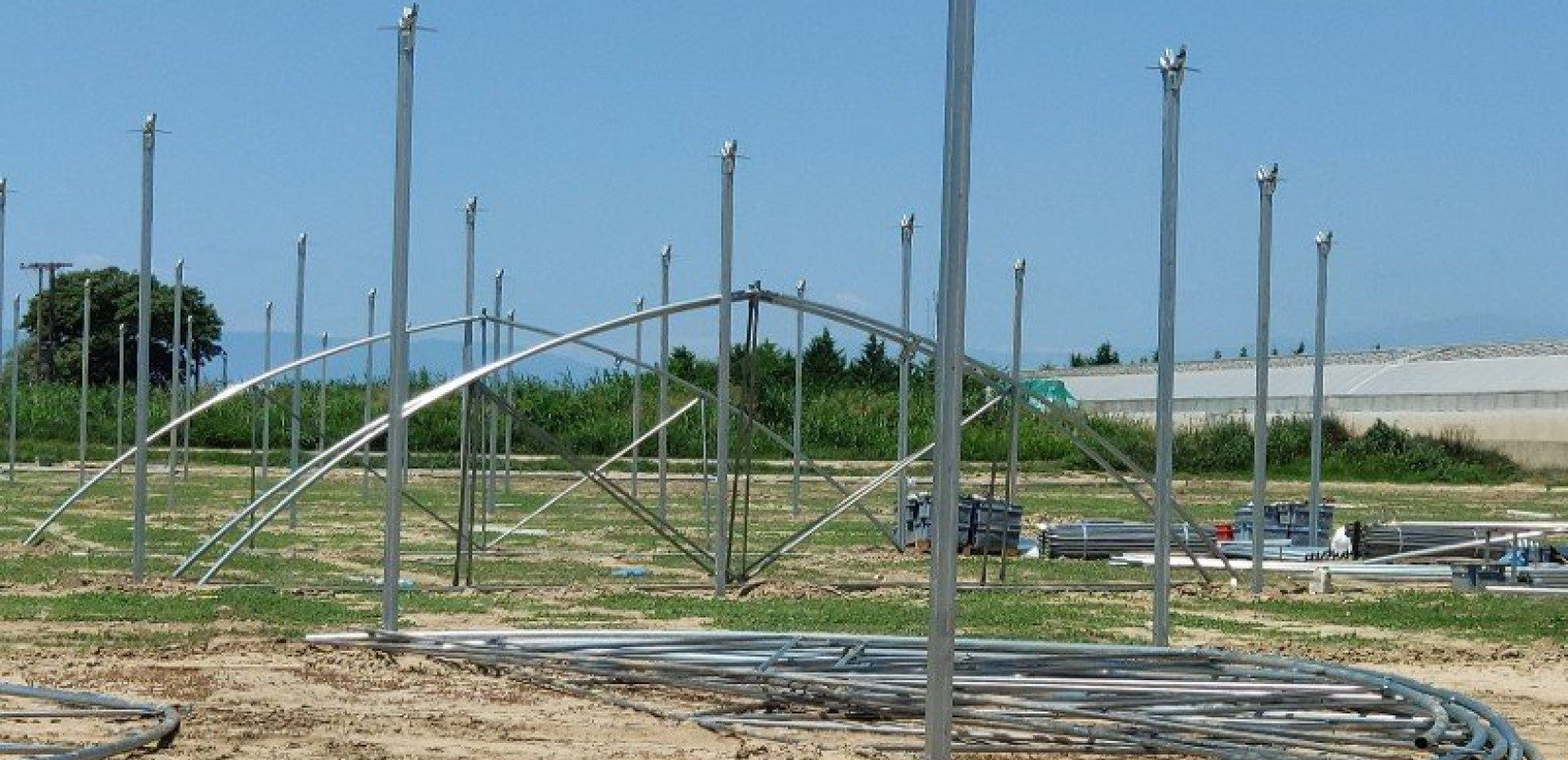 Θερμοκήπια και αντιχαλαζιακά «ασπίδα» των αγροτών στα καιρικά φαινόμενα