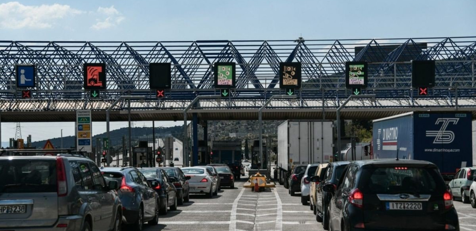 Έξοδος του Πάσχα: Οκτώ συμβουλές της Τροχαίας για ένα ασφαλές ταξίδι