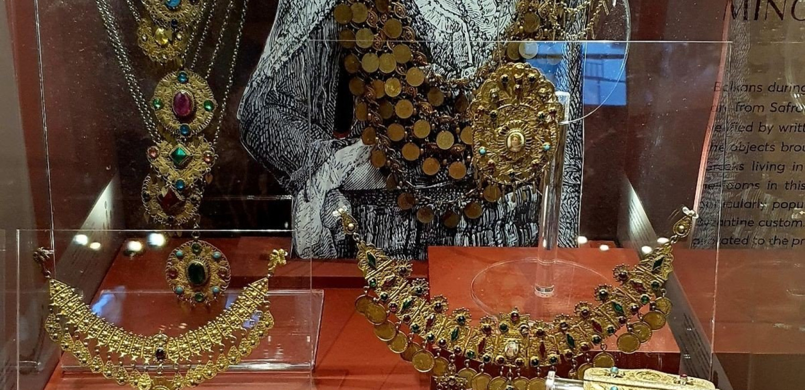 Δράμα: Αφιερωμένη στην ιστορία του κοσμήματος η νέα έκθεση του μουσείου Μπενάκη (φωτ.)