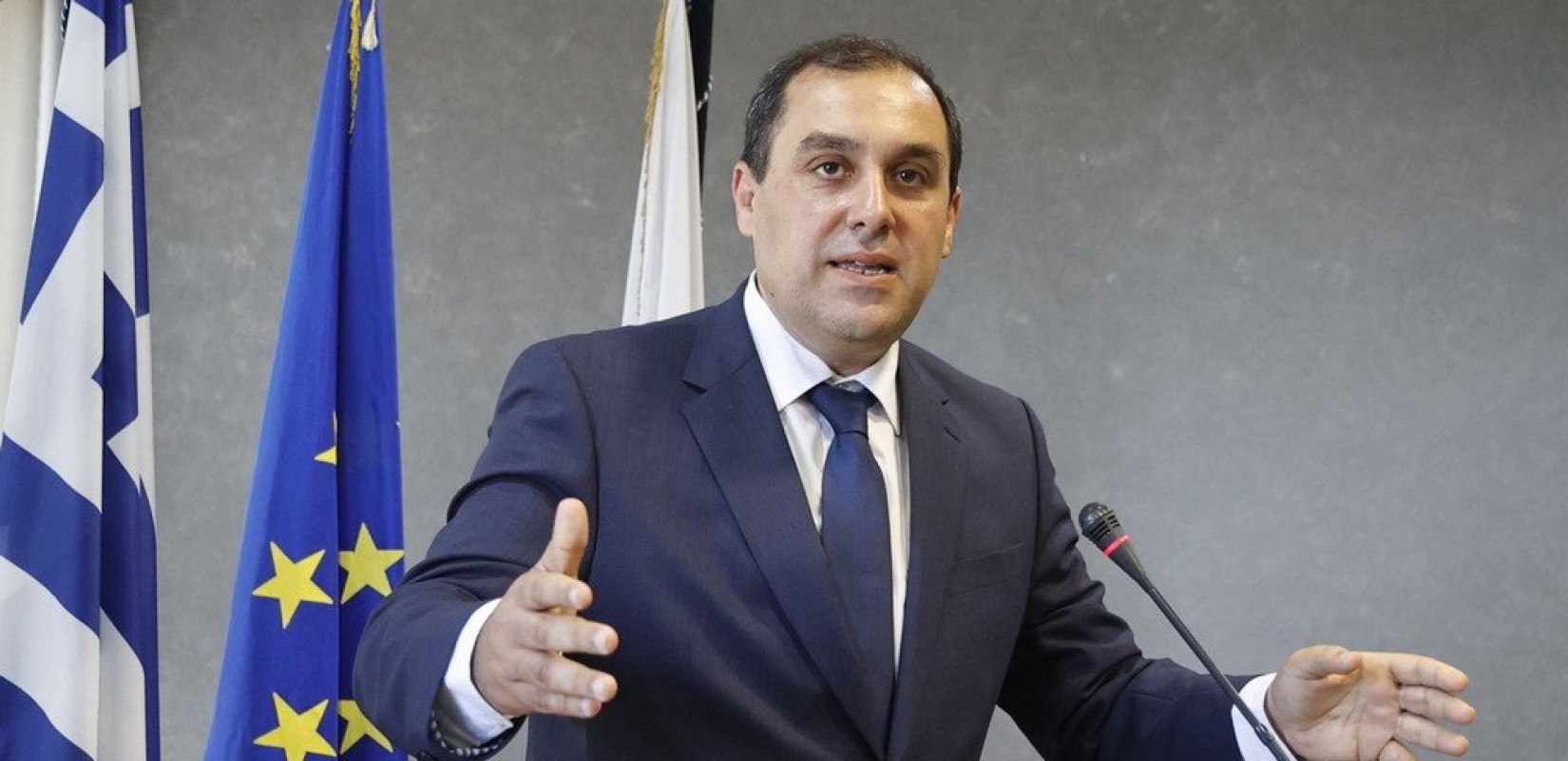 Κ. Κατσαφάδος για Νέα Φιλαδέλφεια: Δεν είχαμε ενημέρωση ούτε εγώ ούτε ο Γιάννης Οικονόμου