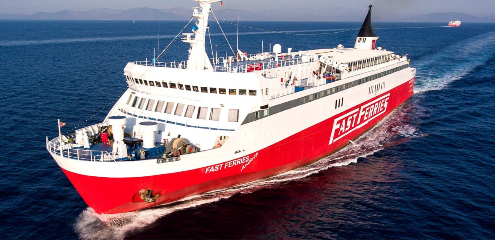 Στο λιμάνι του Λαυρίου αντί της Ραφήνας καταπλέουν εκτάκτως τα επιβατηγά οχηματαγωγά πλοία 