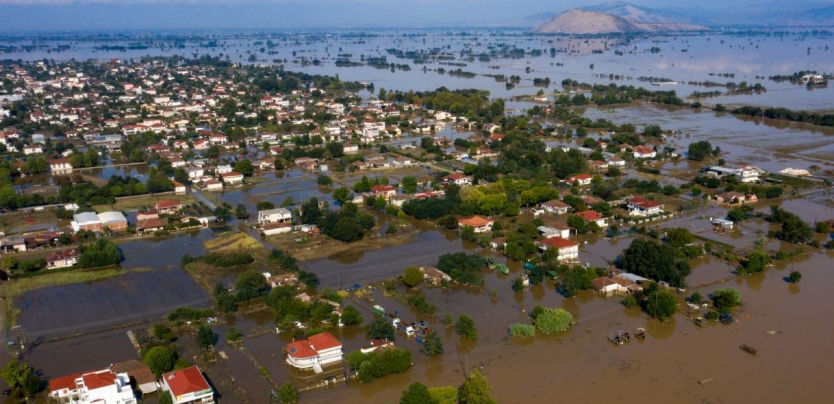 Κραυγή αγωνίας από τους προέδρους των χωριών της Καρδίτσας: «Μόνοι μας παλεύουμε με τις λάσπες - Άφαντη η Περιφέρεια» (βίντεο) 