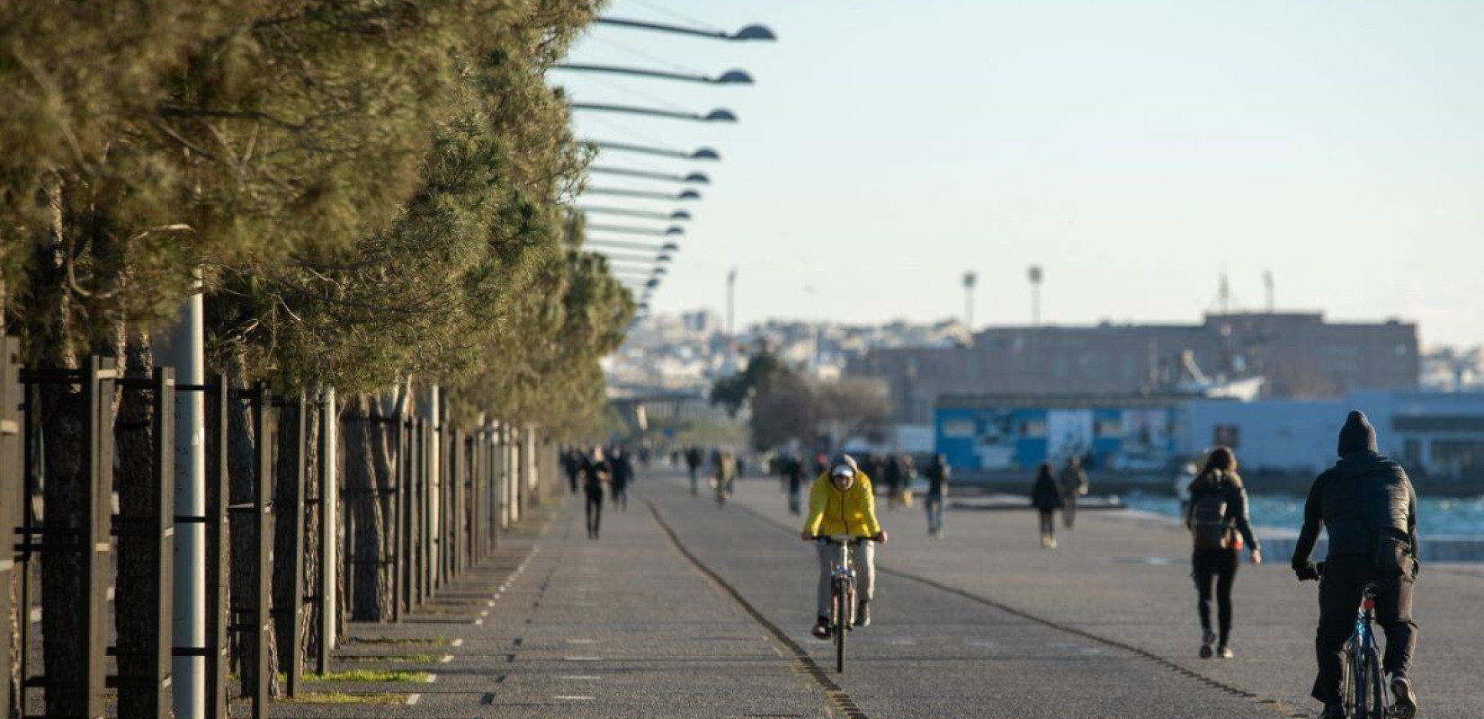 Καιρός: Πάνω από τους 30 το θερμόμετρο - Πού αναμένονται βροχές