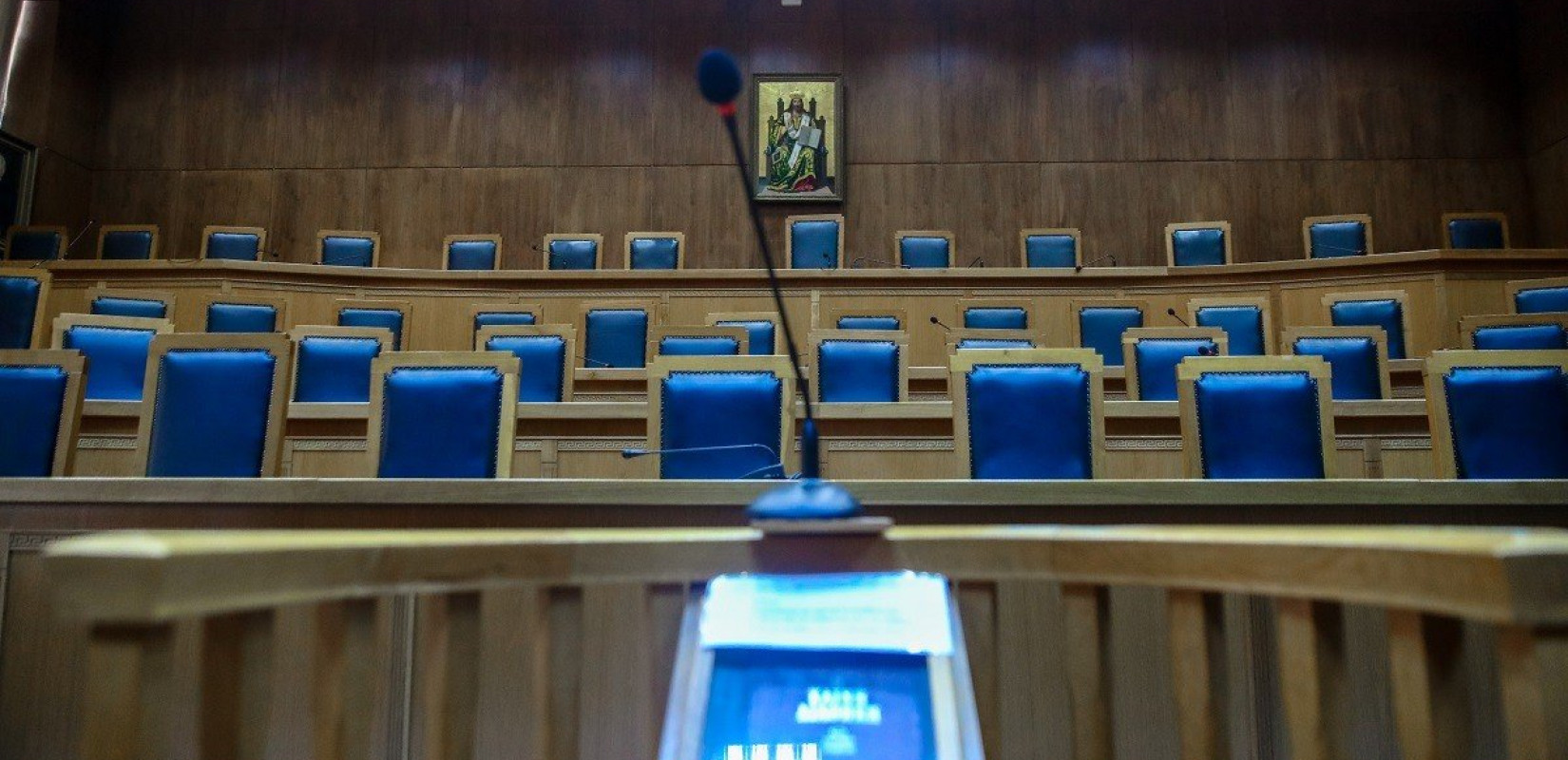 Απόφαση για συγχώνευση Στρατιωτικών Δικαστηρίων και ένταξη 40 λειτουργών των Ενόπλων Δυνάμεων στις Εισαγγελικές Αρχές