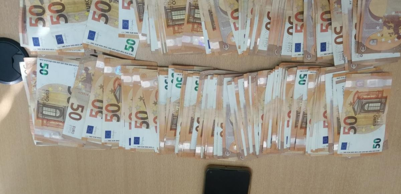 Σέρρες: Παρίστανε την αστυνομικό και τον ξάφρισε