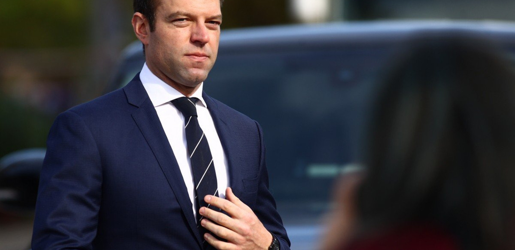 Κασσελάκης για Μητσοτάκη: «Οι στημένες "αυθόρμητες" συναντήσεις ενός πολιτικού υποτιμούν και τον ίδιο και τους πολίτες»