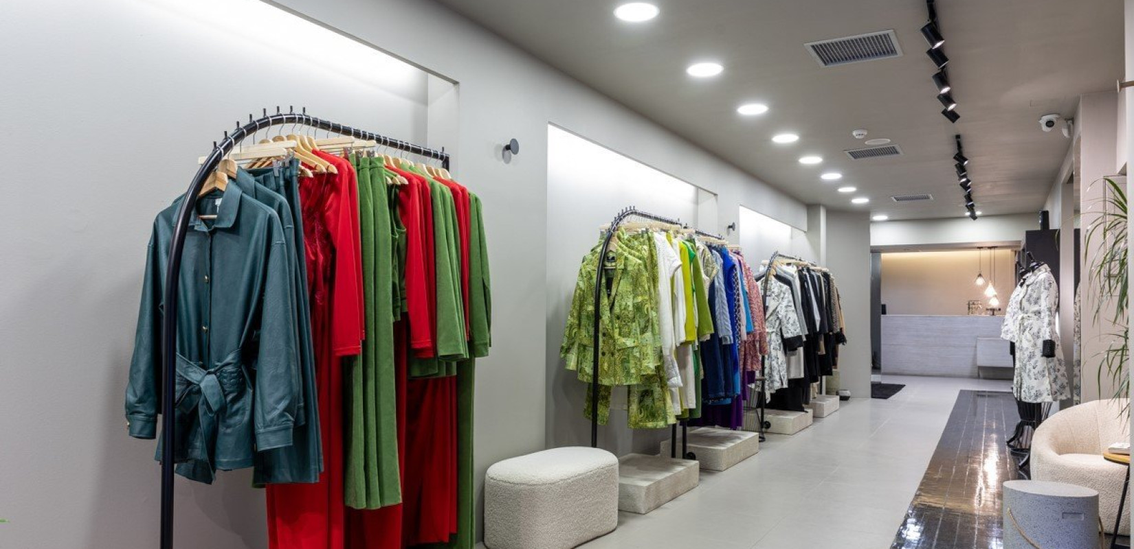 Mamoi Style Hub: Η νέα άφιξη στην Προξένου Κορομηλά για το απόλυτο γυναικείο outfit