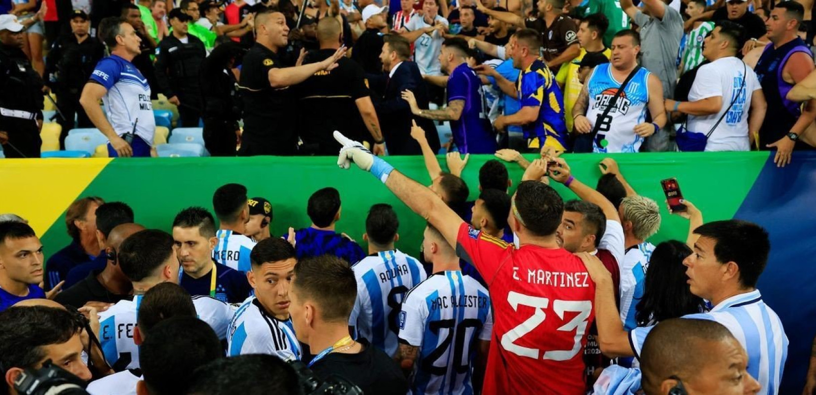 Αίμα κι άμμος στο Μαρακανά: Ανοιγμένα κεφάλια και θρίαμβος της Αργεντινής επί της Βραζιλίας (βίντεο)