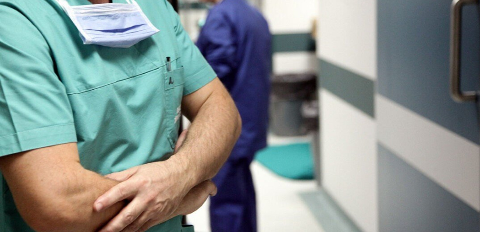 Υπουργείο Υγείας: Υπεγράφη η προκήρυξη για 530 μόνιμες θέσεις ειδικευμένων ιατρών στο ΕΣΥ - Αιτήσεις από τις 7 Μαΐου