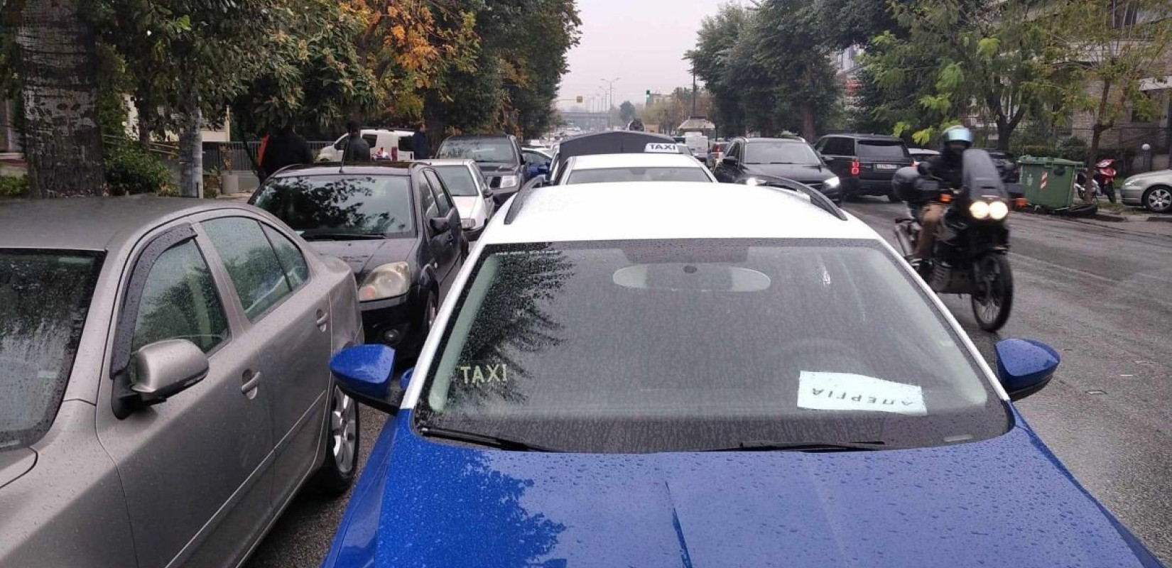 Θεσσαλονίκη: 21 παραβιάσεις του ΚΟΚ από ταξί μέσα σε λίγες ώρες (φωτ.)