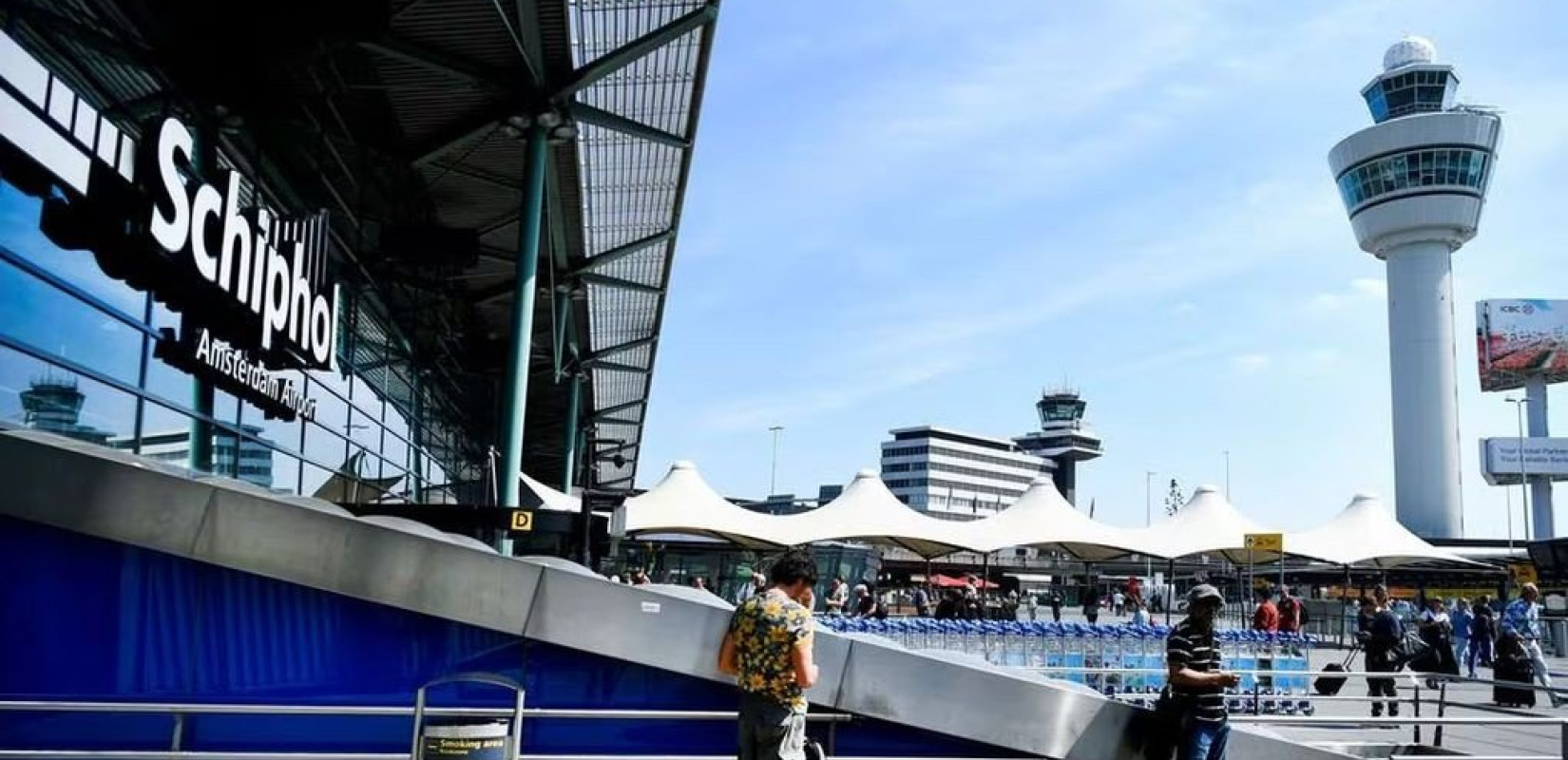 Ακυρώσεις δεκάδων πτήσεων στο Άμστερνταμ εν αναμονή της χιονόπτωσης