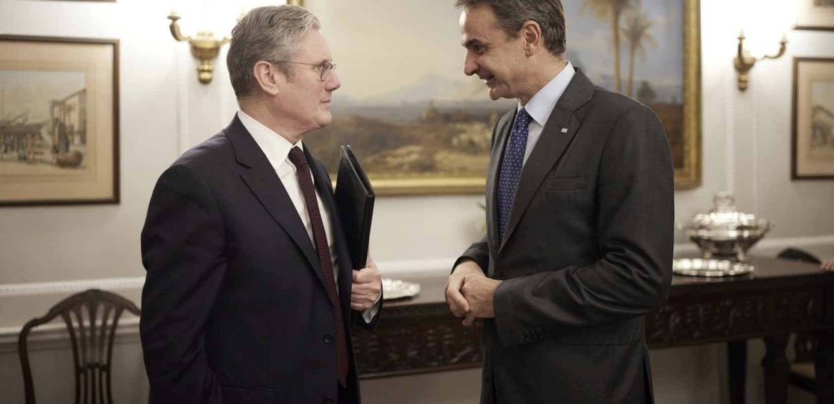 Συνάντηση Κ. Μητσοτάκη με τον επικεφαλής του Βρετανικού Εργατικού Κόμματος (βίντεο & φωτ.)