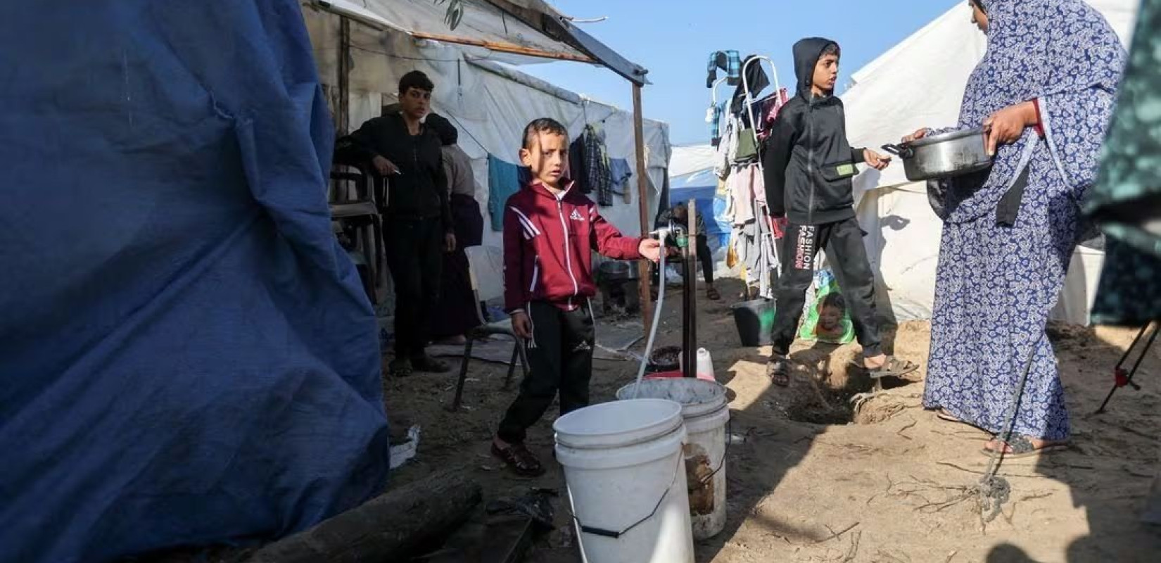 Γάζα: Κίνδυνος λιμού για 2,2 εκατομμύρια ανθρώπους